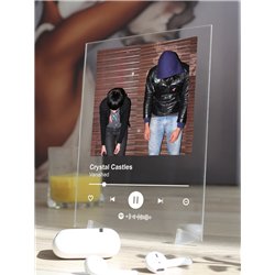 Crystal castles-Vanished-1 - постер Spotify