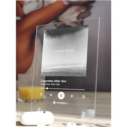 Cigarettes After Sex - Hentai - постер Spotify