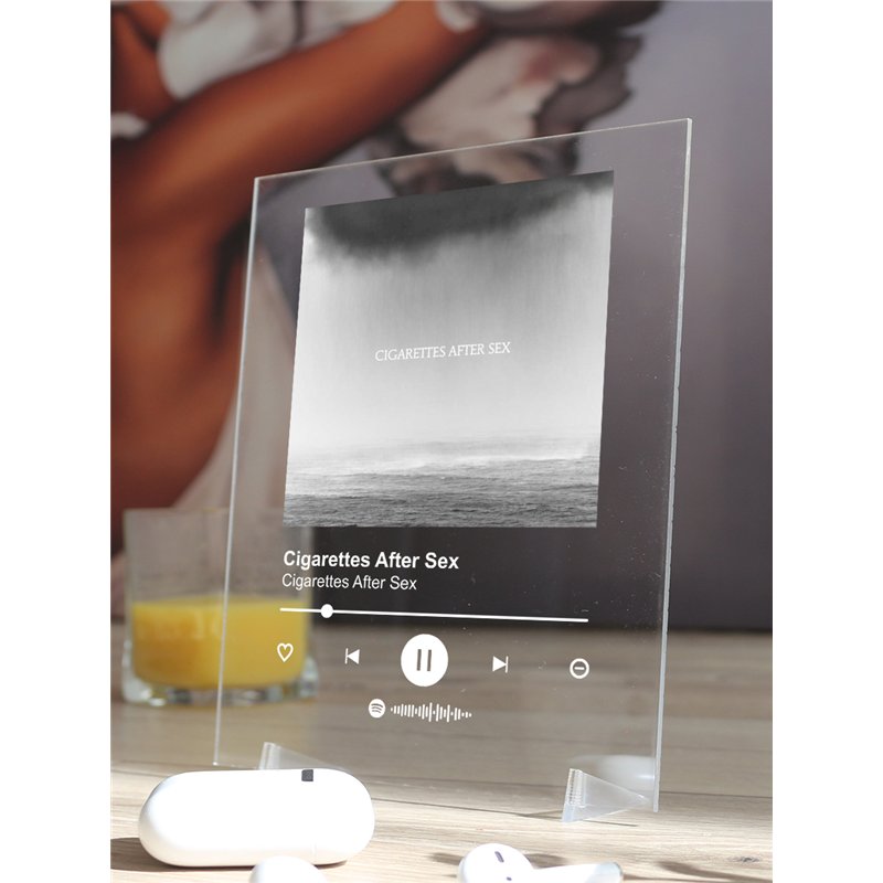 Cigarettes After Sex - Hentai - постер Spotify