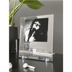 Вышел покурить - Ничтожество - постер Spotify