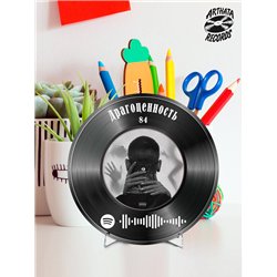 Постер 84, брелок спотифай 84 - Драгоценность