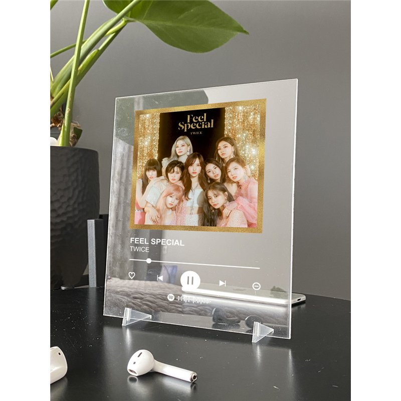 TWICE- FEEL SPECIAL - постер Spotify