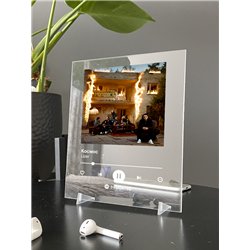 Lizer - Космос - постер Spotify