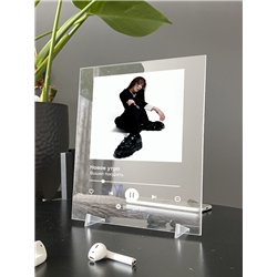 Вышел покурить - Новое утро - постер Spotify