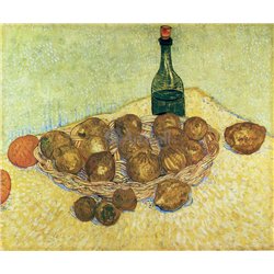 Бутылка, лимоны и апельсины