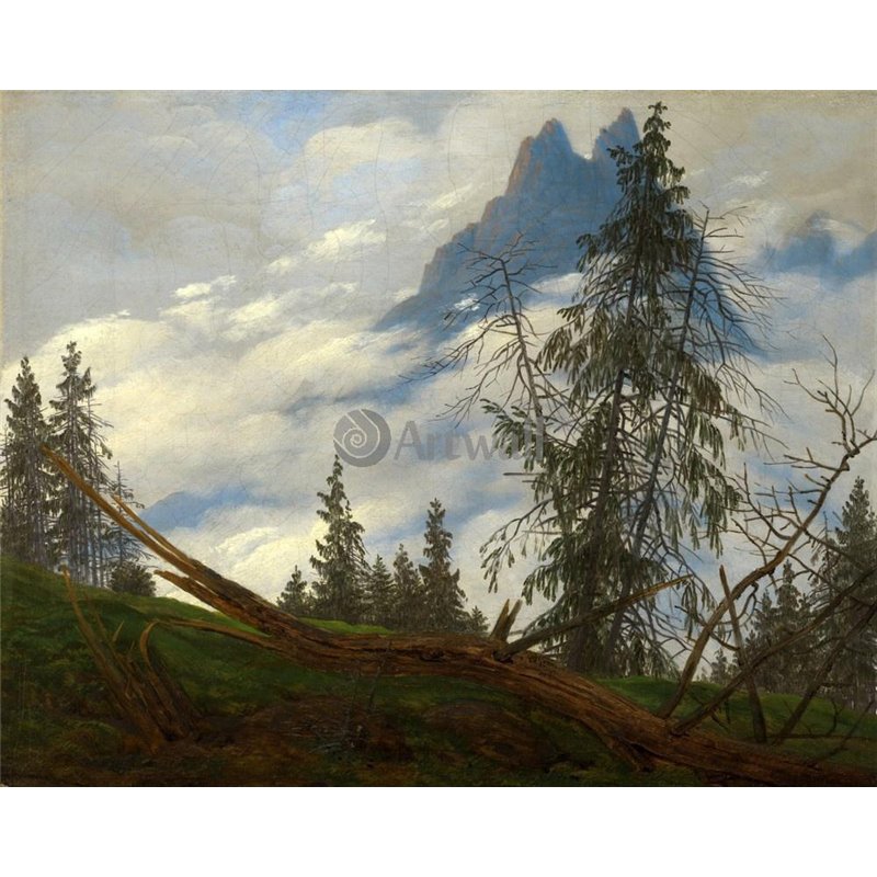 Горная вершина с облаками