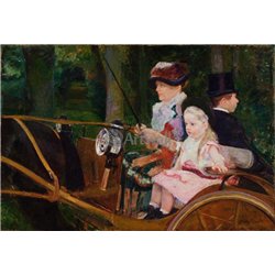 Женщина и девочка в коляске