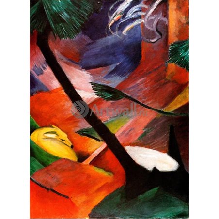 Косуля в лесу