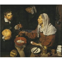 Пожилая женщина, жарящая яйца