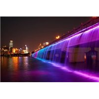 Цветной фонтан - Фотообои Современный город|Ночной город