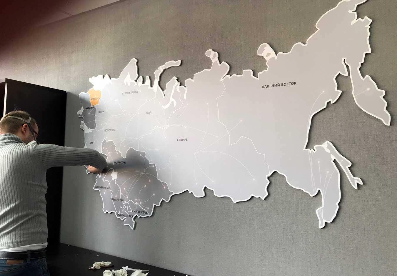 Карта Европы из пластика на стену